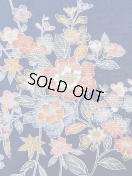 画像5: L1201A Mint  小紋 女性用着物  シルク（正絹）   青, 桜 【中古】 【USED】 【リサイクル】 ★★★★☆ (5)