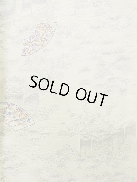 画像3: L1201B  小紋 女性用着物 竹垣柄 シルク（正絹）  光沢のある オフ　ホワイト, 菊 【中古】 【USED】 【リサイクル】 ★★☆☆☆ (3)