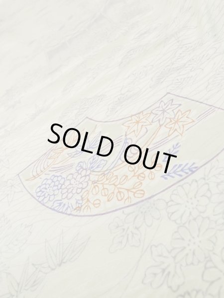 画像8: L1201B  小紋 女性用着物 竹垣柄 シルク（正絹）  光沢のある オフ　ホワイト, 菊 【中古】 【USED】 【リサイクル】 ★★☆☆☆ (8)