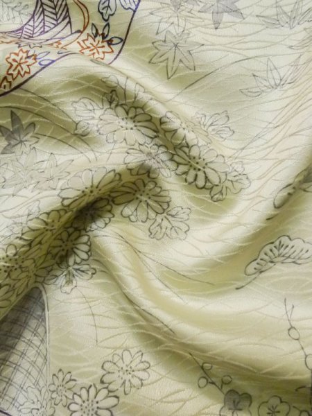 画像12: L1201B  小紋 女性用着物 竹垣柄 シルク(正絹)  光沢のある オフ ホワイト, 菊 【中古】 【USED】 【リサイクル】 ★★☆☆☆ (12)