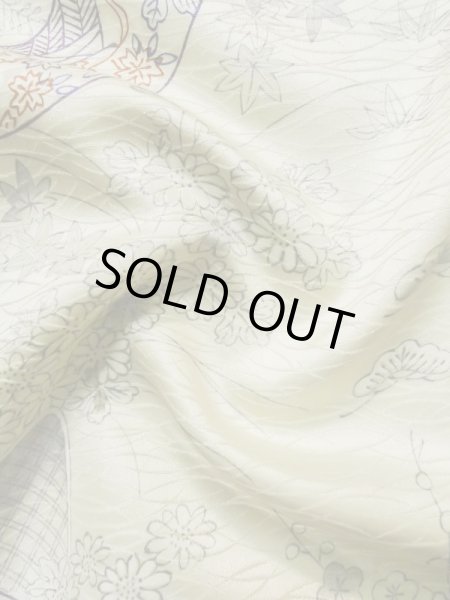 画像12: L1201B  小紋 女性用着物 竹垣柄 シルク（正絹）  光沢のある オフ　ホワイト, 菊 【中古】 【USED】 【リサイクル】 ★★☆☆☆ (12)