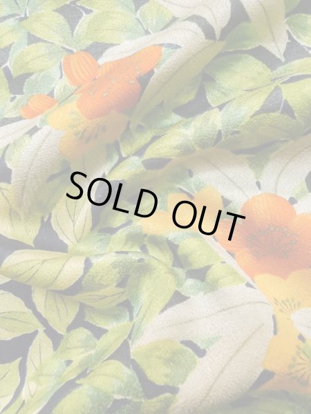 画像11: L1201G Mint  小紋 女性用着物  シルク(正絹)   黒, 桜 【中古】 【USED】 【リサイクル】 ★★★★☆ (11)