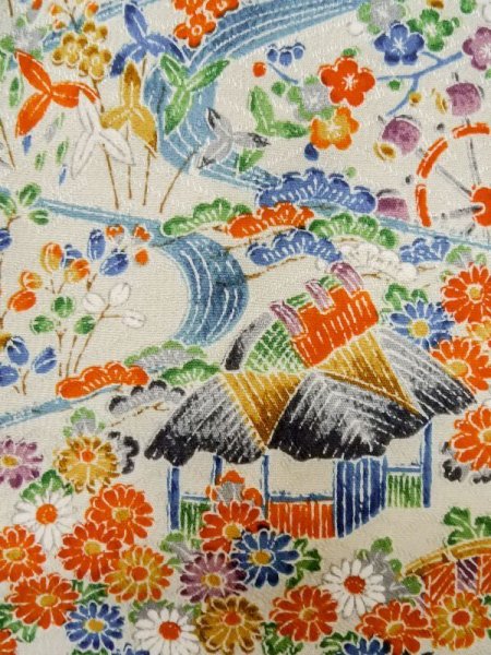 画像5: L1201I  小紋 女性用着物 水車、竹垣柄 シルク(正絹)   白, 菊 【中古】 【USED】 【リサイクル】 ★★★☆☆ (5)