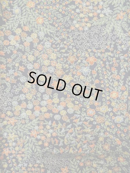 画像4: L1201X Mint  小紋 女性用着物 撫子柄 シルク（正絹）   黒, 花 【中古】 【USED】 【リサイクル】 ★★★★★ (4)