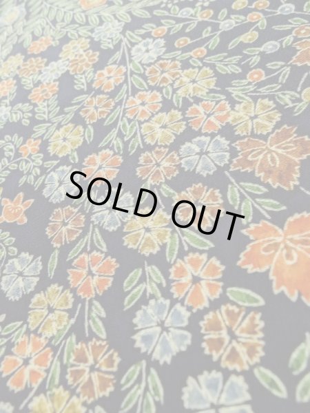 画像11: L1201X Mint  小紋 女性用着物 撫子柄 シルク（正絹）   黒, 花 【中古】 【USED】 【リサイクル】 ★★★★★ (11)