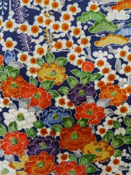 画像7: L1201Y Mint  小紋 女性用着物  シルク(正絹)  深い 青, 花 【中古】 【USED】 【リサイクル】 ★★★★☆ (7)