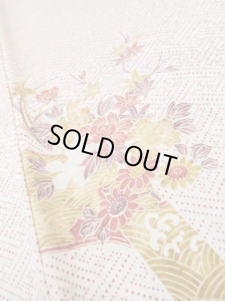 画像9: L1201Z  小紋 女性用着物 巻物柄 シルク(正絹)   白, ぼたん 【中古】 【USED】 【リサイクル】 ★★☆☆☆ (9)