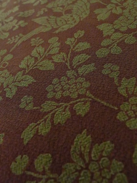 画像9: L1202A  小紋 女性用着物  シルク(正絹)   茶色, 花 【中古】 【USED】 【リサイクル】 ★★★☆☆ (9)