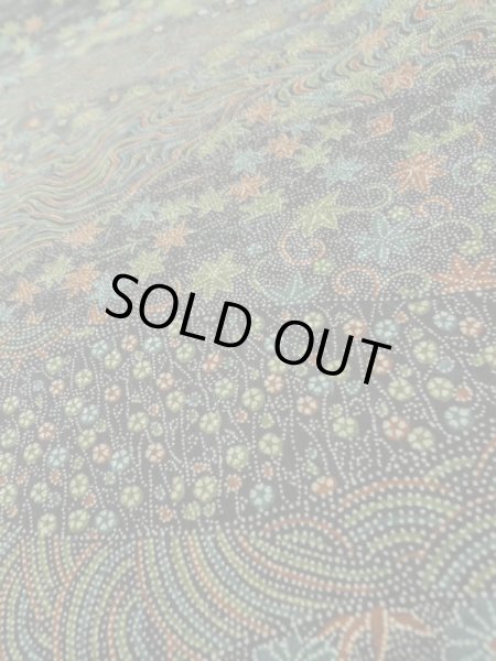 画像10: L1202B Mint  小紋 女性用着物  シルク(正絹)   黒, 花 【中古】 【USED】 【リサイクル】 ★★★★☆ (10)