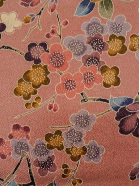 画像6: L1202D  小紋 女性用着物  シルク(正絹)  淡い 桃色, 梅 【中古】 【USED】 【リサイクル】 ★★☆☆☆ (6)