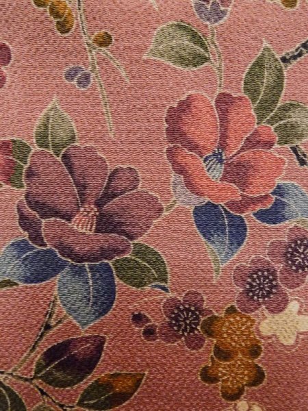 画像7: L1202D  小紋 女性用着物  シルク(正絹)  淡い 桃色, 梅 【中古】 【USED】 【リサイクル】 ★★☆☆☆ (7)