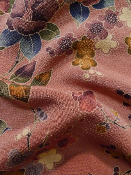 画像11: L1202D  小紋 女性用着物  シルク(正絹)  淡い 桃色, 梅 【中古】 【USED】 【リサイクル】 ★★☆☆☆ (11)