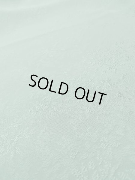 画像9: L1213B Mint  色無地 女性用着物  シルク(正絹)  淡い 緑色,  【中古】 【USED】 【リサイクル】 ★★★★★ (9)