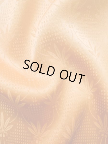 画像9: L1213E Mint  色無地 女性用着物  シルク（正絹） 淡い 薄い 橙色, ぼかし 【中古】 【USED】 【リサイクル】 ★★★★★ (9)