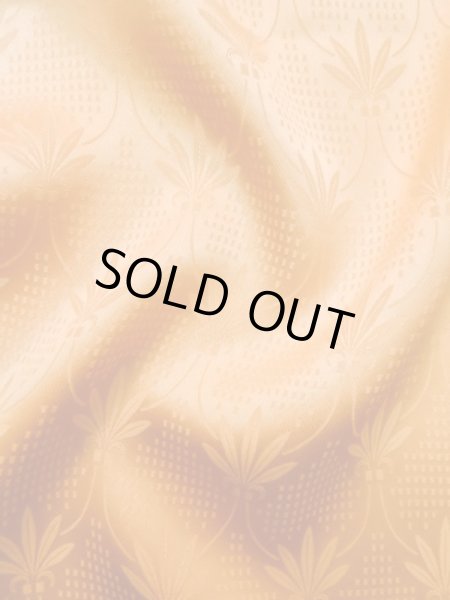 画像10: L1213E Mint  色無地 女性用着物  シルク（正絹） 淡い 薄い 橙色, ぼかし 【中古】 【USED】 【リサイクル】 ★★★★★ (10)