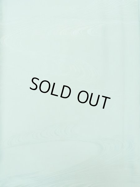 画像4: L1213F  色無地 女性用着物  シルク(正絹)  淡い 緑色,  【中古】 【USED】 【リサイクル】 ★★☆☆☆ (4)