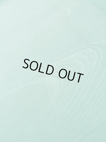 画像10: L1213F  色無地 女性用着物  シルク(正絹)  淡い 緑色,  【中古】 【USED】 【リサイクル】 ★★☆☆☆ (10)