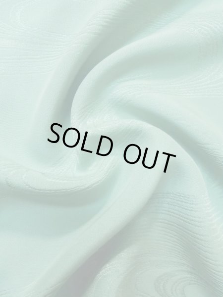 画像11: L1213F  色無地 女性用着物  シルク(正絹)  淡い 緑色,  【中古】 【USED】 【リサイクル】 ★★☆☆☆ (11)