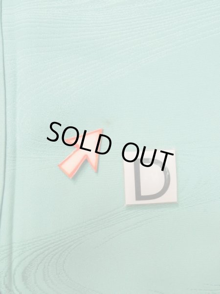 画像17: L1213F  色無地 女性用着物  シルク(正絹)  淡い 緑色,  【中古】 【USED】 【リサイクル】 ★★☆☆☆ (17)