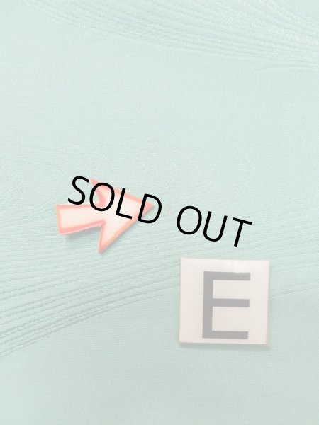 画像18: L1213F  色無地 女性用着物  シルク(正絹)  淡い 緑色,  【中古】 【USED】 【リサイクル】 ★★☆☆☆ (18)