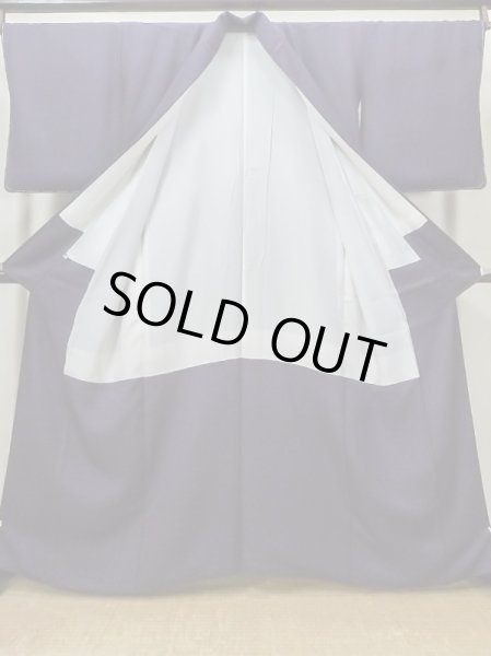 画像2: L1213H  色無地 女性用着物  シルク(正絹)  深い 紫色,  【中古】 【USED】 【リサイクル】 ★★☆☆☆ (2)