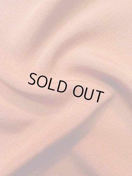 画像10: L1213J Mint  色無地 女性用着物  シルク(正絹)  淡い 珊瑚色,  【中古】 【USED】 【リサイクル】 ★★★★★ (10)