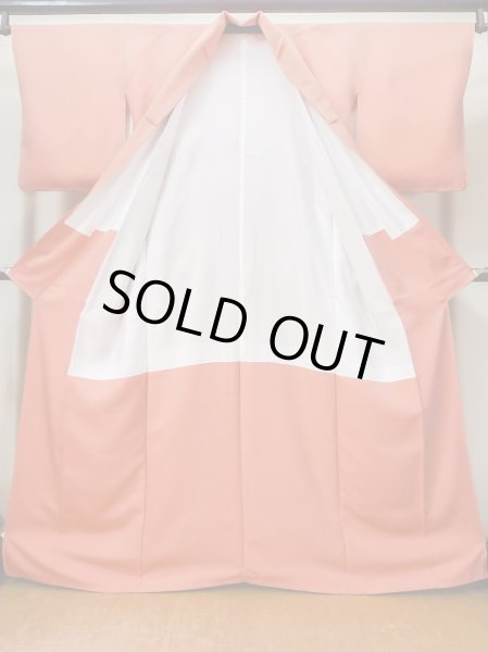 画像2: L1213M  色無地 女性用着物  シルク(正絹)  淡い 珊瑚色,  【中古】 【USED】 【リサイクル】 ★★★★★ (2)