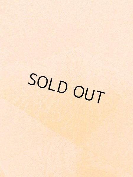 画像5: L1213U  小紋 女性用着物  シルク(正絹)  淡い 橙色, 抽象的模様 【中古】 【USED】 【リサイクル】 ★★★★☆ (5)