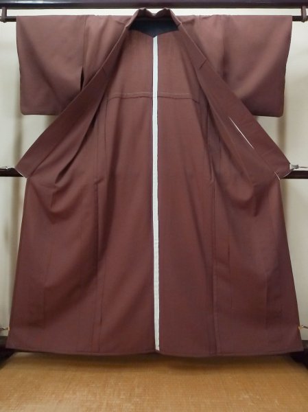 画像2: L1213X  色無地 女性用着物  化繊   茶色,  【中古】 【USED】 【リサイクル】 ★☆☆☆☆ (2)