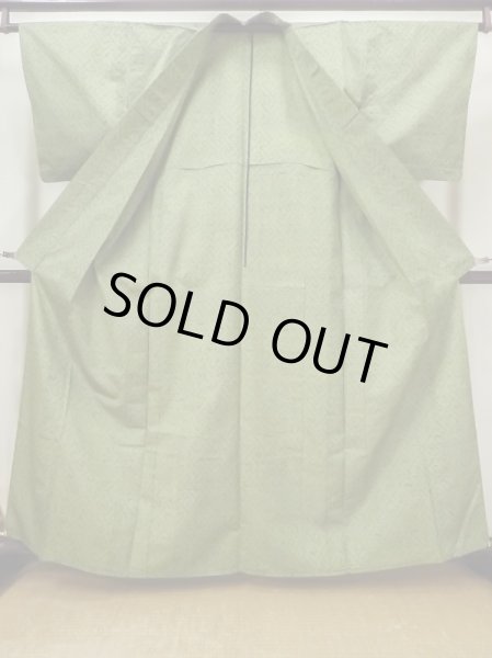 画像2: L1220L Mint  単衣 女性用着物  シルク(正絹)  淡い 緑色, 紗綾形文 【中古】 【USED】 【リサイクル】 ★★★★☆ (2)