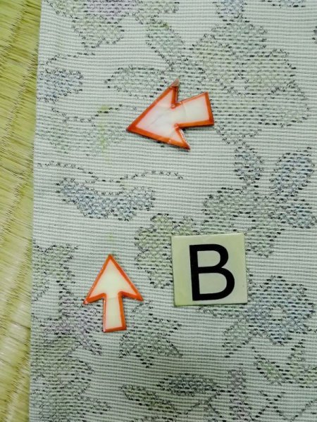 画像15: L1220S  単衣 女性用着物 竹垣柄 シルク(正絹) 淡い 薄い 黄緑色, 花 【中古】 【USED】 【リサイクル】 ★★☆☆☆ (15)