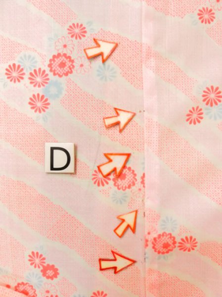 画像17: M0110C  襦袢 女性用着物  モスリン   桃色, 菊 【中古】 【USED】 【リサイクル】 ★☆☆☆☆ (17)