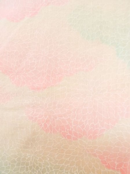 画像6: M0110D  襦袢 女性用着物  モスリン  薄い 桃色, 菊 【中古】 【USED】 【リサイクル】 ★☆☆☆☆ (6)