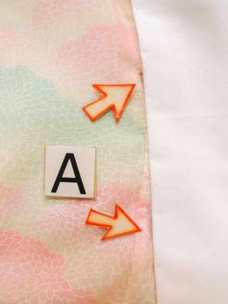 画像13: M0110D  襦袢 女性用着物  モスリン  薄い 桃色, 菊 【中古】 【USED】 【リサイクル】 ★☆☆☆☆ (13)