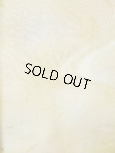 画像4: M0131B Mint  小紋 女性用着物  シルク（正絹） 淡い 薄い 山吹, ぼかし 【中古】 【USED】 【リサイクル】 ★★★★☆ (4)