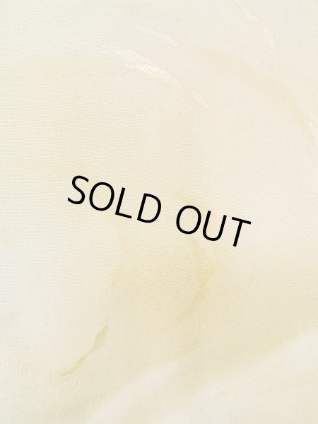 画像5: M0131B Mint  小紋 女性用着物  シルク（正絹） 淡い 薄い 山吹, ぼかし 【中古】 【USED】 【リサイクル】 ★★★★☆ (5)