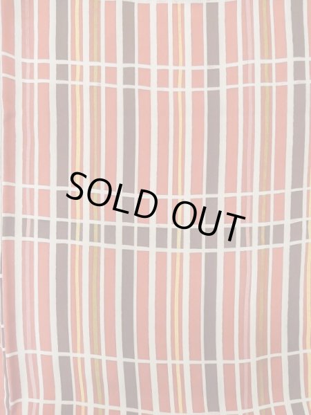 画像3: M0131F  小紋 女性用着物  化繊   白, 線 【中古】 【USED】 【リサイクル】 ★★☆☆☆ (3)