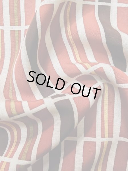 画像11: M0131F  小紋 女性用着物  化繊   白, 線 【中古】 【USED】 【リサイクル】 ★★☆☆☆ (11)