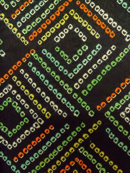 画像7: M0131H  小紋 女性用着物  シルク（正絹）   黒, かのこ 【中古】 【USED】 【リサイクル】 ★★★☆☆ (7)