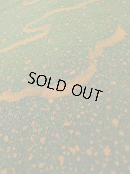 画像8: M0131S Mint  小紋 女性用着物  シルク(正絹)  淡い ベージュ, 小さな点々 【中古】 【USED】 【リサイクル】 ★★★★☆ (8)