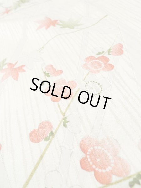 画像8: M0131W  小紋 女性用着物  シルク(正絹)  光沢のある オフ ホワイト, 梅 【中古】 【USED】 【リサイクル】 ★★☆☆☆ (8)