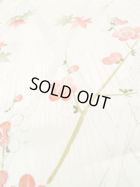 画像10: M0131W  小紋 女性用着物  シルク(正絹)  光沢のある オフ ホワイト, 梅 【中古】 【USED】 【リサイクル】 ★★☆☆☆ (10)