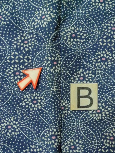 画像14: M0201A  小紋 女性用着物  化繊  淡い 青, 花 【中古】 【USED】 【リサイクル】 ★★☆☆☆ (14)