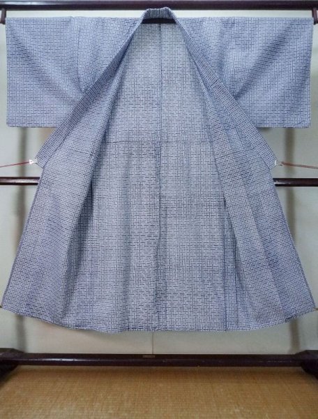 画像2: M0207T  男性用浴衣 男性用着物  綿   藍, チェック柄 【中古】 【USED】 【リサイクル】 ★★★☆☆ (2)