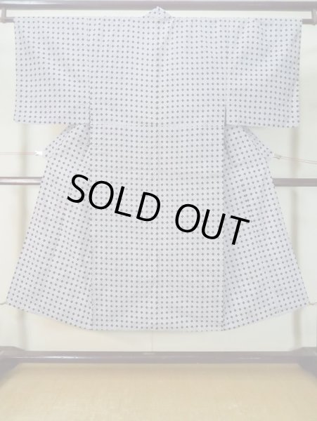 画像1: M0214B Mint  男性用浴衣 男性用着物  綿   白, 幾何学模様 【中古】 【USED】 【リサイクル】 ★★★★☆ (1)