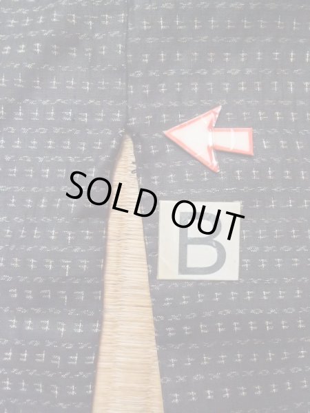 画像13: M0214G  男性用着物 男性用着物 能登上布 麻   黒, 幾何学模様 【中古】 【USED】 【リサイクル】 ★☆☆☆☆ (13)