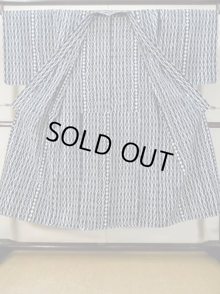 画像2: M0301E  男性用浴衣 男性用着物  綿   藍, 抽象的模様 【中古】 【USED】 【リサイクル】 ★★★☆☆ (2)