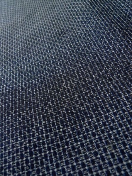 画像8: M0301T  男性用着物 男性用着物  シルク(正絹) 淡い 深い 青, 抽象的模様 【中古】 【USED】 【リサイクル】 ★★★☆☆ (8)