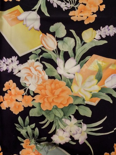 画像4: M0307A  小紋 女性用着物 地紋:竹垣柄、柄:本 シルク(正絹)   黒, 花 【中古】 【USED】 【リサイクル】 ★☆☆☆☆ (4)