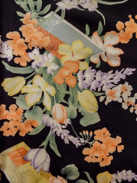 画像5: M0307A  小紋 女性用着物 地紋:竹垣柄、柄:本 シルク(正絹)   黒, 花 【中古】 【USED】 【リサイクル】 ★☆☆☆☆ (5)